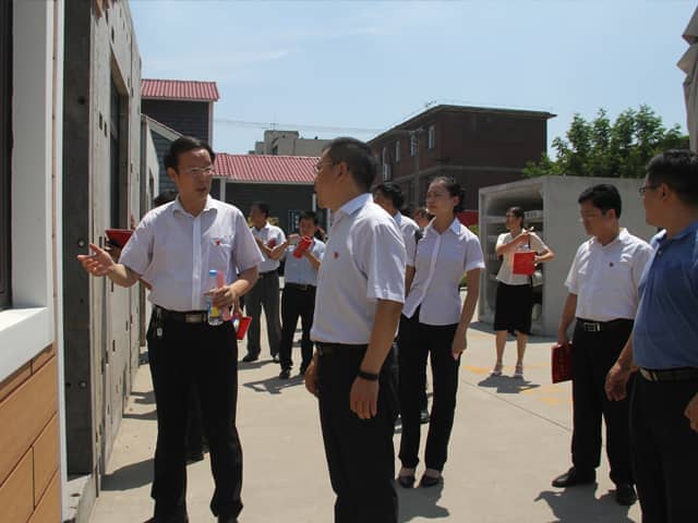 梁山縣委常委、組織部部長(zhǎng)王建一行蒞臨天意機(jī)械調(diào)研