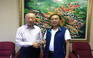 印尼著名僑領(lǐng)、印尼泛印集團(tuán)董事長、印尼總統(tǒng)大學(xué)創(chuàng)辦人-李文光